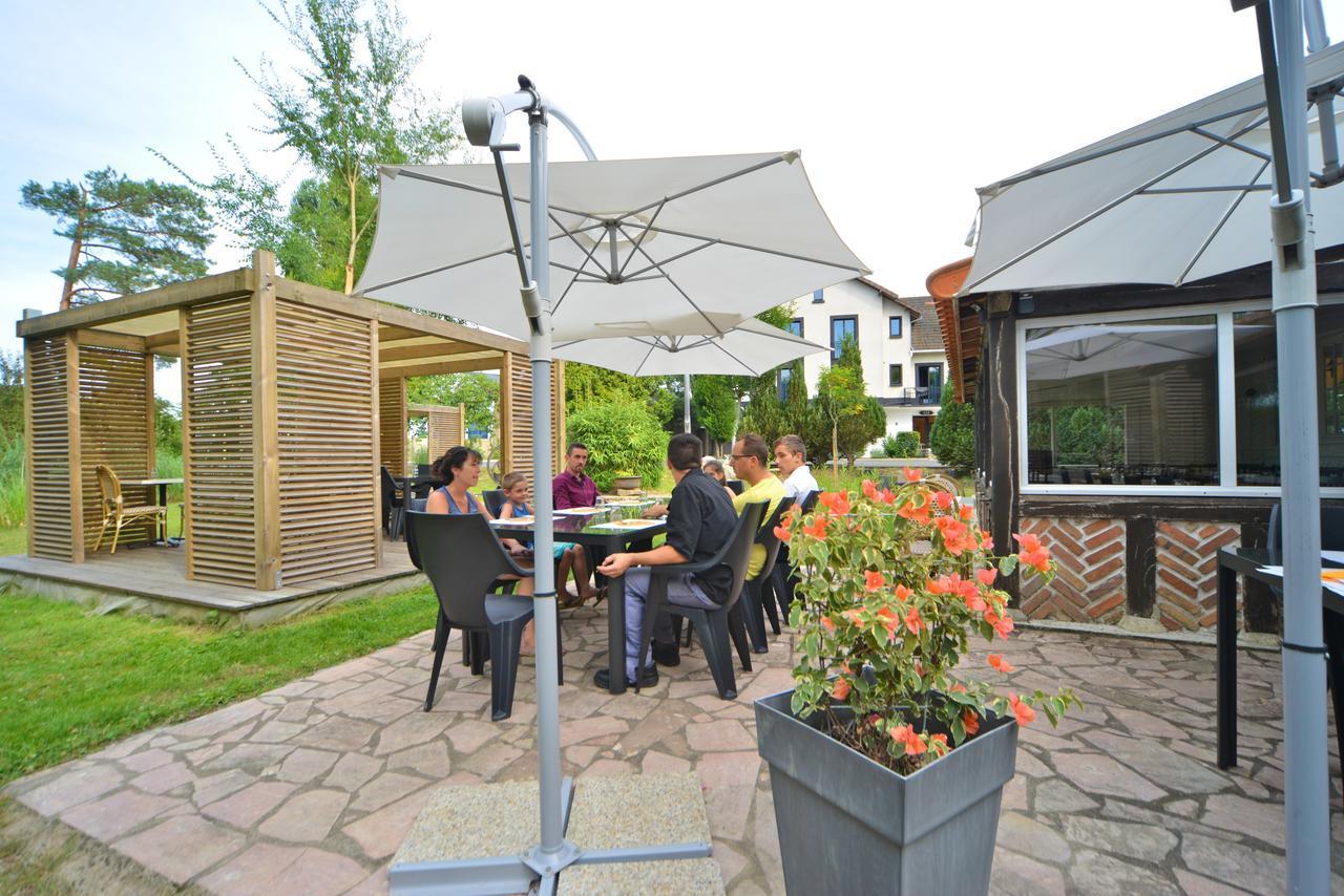 Logis - Hotel Restaurant La Mire Vierzon Cameră foto